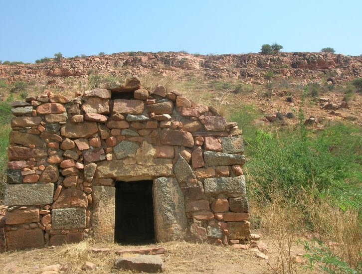 Hooli Fort, Hooli, Karnataka, India